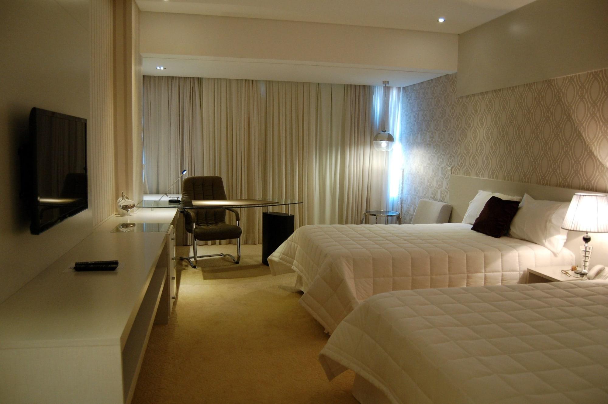 Nobile Hotel Convention Ciudad Del Este Exterior foto A room at the hotel