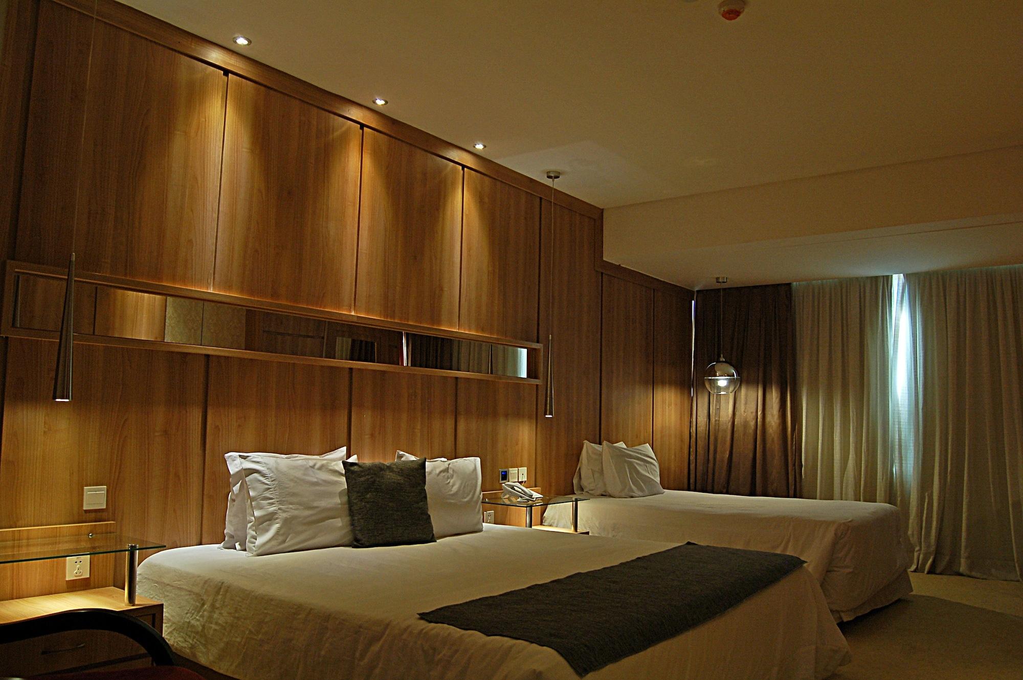 Nobile Hotel Convention Ciudad Del Este Exterior foto A room at the hotel